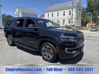 Used 2024 Jeep Wagoneer L Series II w/ Flexible Seating Group AWD/4WD video 2