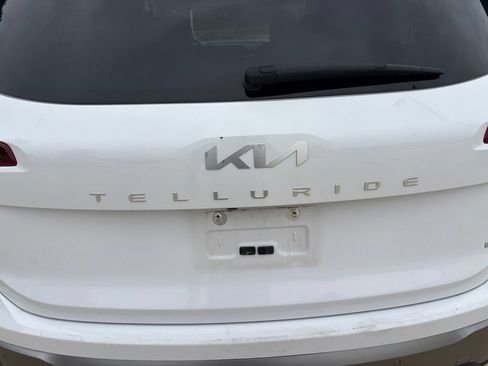 Used 2025 Kia Telluride S AWD/4WD image 24