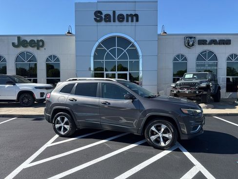 Used 2019 Jeep Cherokee Limited AWD/4WD image 1