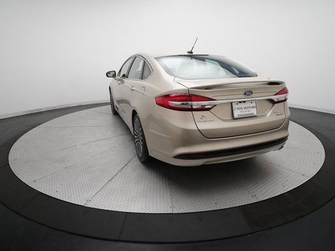 Used 2017 Ford Fusion Titanium image 36