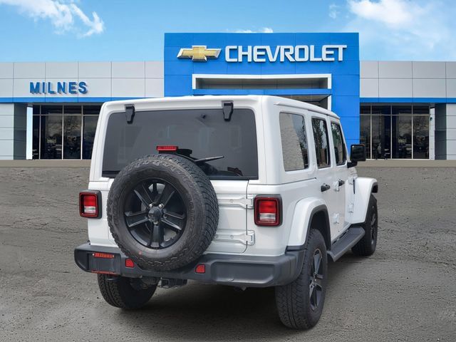 Used 2021 Jeep Wrangler Unlimited Sahara AWD/4WD image 5