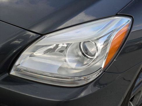 Used 2015 Mercedes-Benz SLK 250 image 9