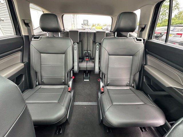 Certified 2023 Volkswagen Atlas SE w/ Panoramic Sunroof Package AWD/4WD image 25