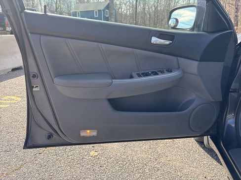 Used 2007 Honda Accord EX-L image 17