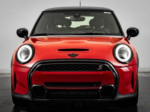 Used 2023 MINI Cooper S image 2