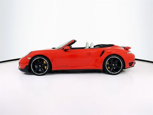 Certified 2016 Porsche 911 Turbo S image 2