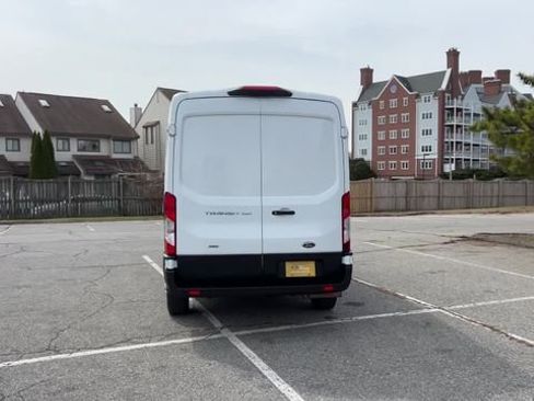 Used 2023 Ford Transit 250 Medium Roof AWD w/ Load Area Protection Package image 42