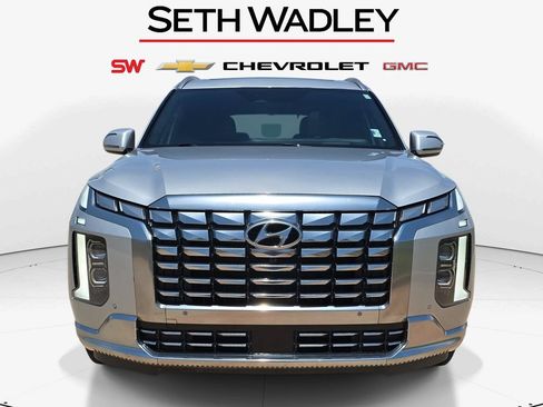 Used 2024 Hyundai Palisade Calligraphy AWD/4WD image 2