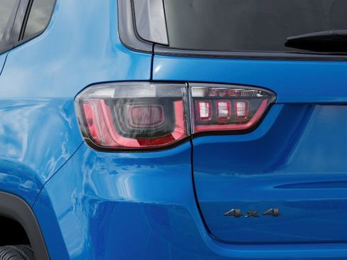 New 2026 Jeep Compass Latitude image 9