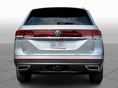 New 2026 Volkswagen Atlas SE image 4