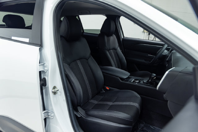 Used 2024 MAZDA CX-50 AWD 2.5 S w/ Cargo Package image 24