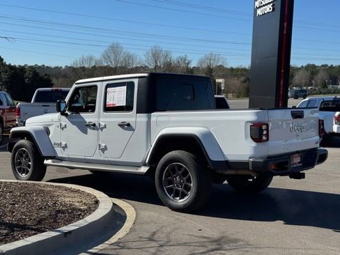 Used 2022 Jeep Gladiator Overland w/ Popular Equipment Package image 7