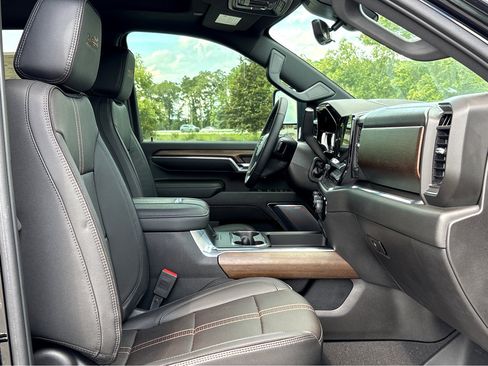 New 2024 Chevrolet Silverado 3500 High Country w/ Technology Package image 10