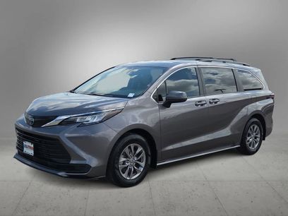 Certified 2023 Toyota Sienna LE