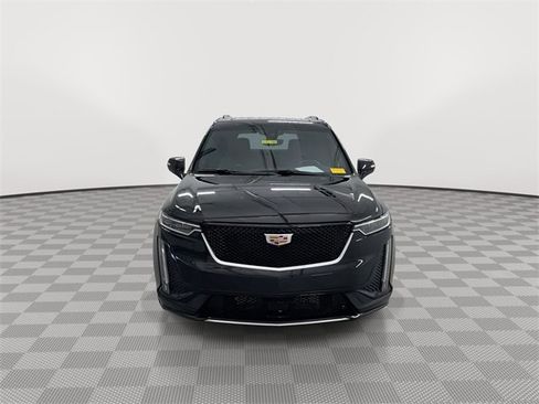 Certified 2025 Cadillac XT6 Sport w/ Platinum Package image 3