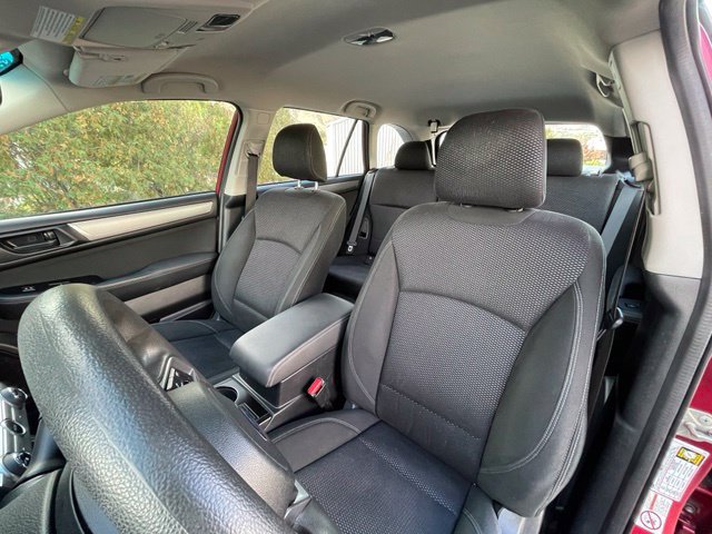 Used 2019 Subaru Outback 2.5i AWD/4WD image 16