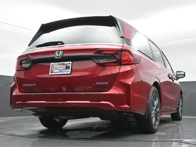 New 2026 Honda Odyssey Touring image 25