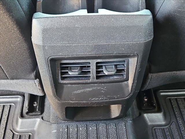 Used 2024 Chevrolet Colorado W/T w/ WT Convenience Package RWD image 17