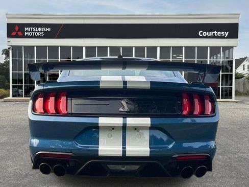 Used 2020 Ford Mustang Shelby GT500 w/ Carbon Fiber Track Pack image 4