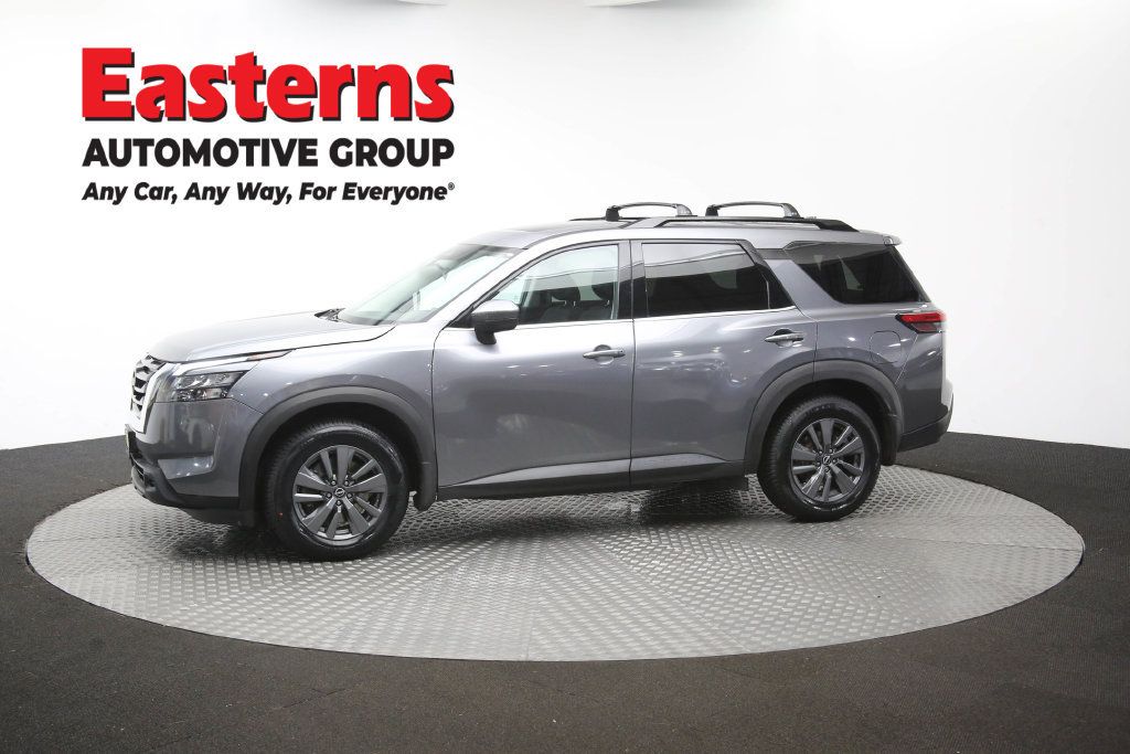 Used 2023 Nissan Pathfinder SV w/ SV Premium Package AWD/4WD image 64