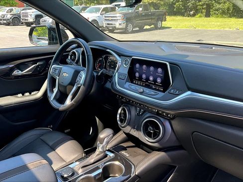 Used 2021 Chevrolet Blazer Premier w/ Driver Confidence II Package image 21