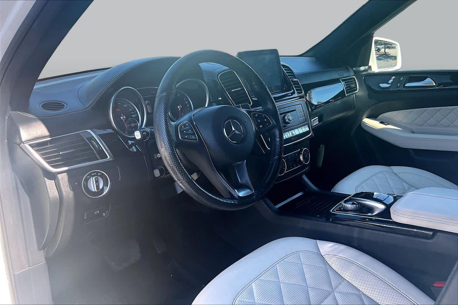 Used 2017 Mercedes-Benz GLE 350 4MATIC image 17