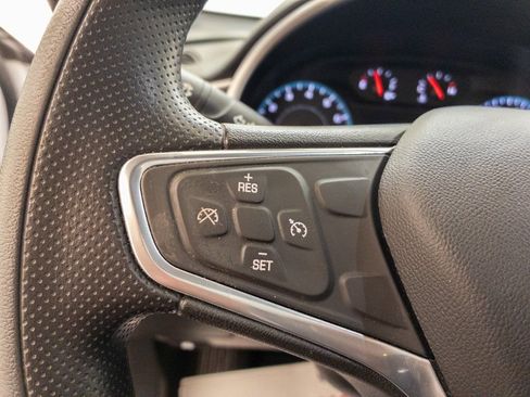 Used 2022 Chevrolet Malibu LT image 26