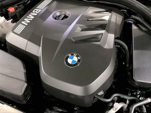 New 2026 BMW 330i xDrive Sedan w/ M Sport Package AWD/4WD image 15