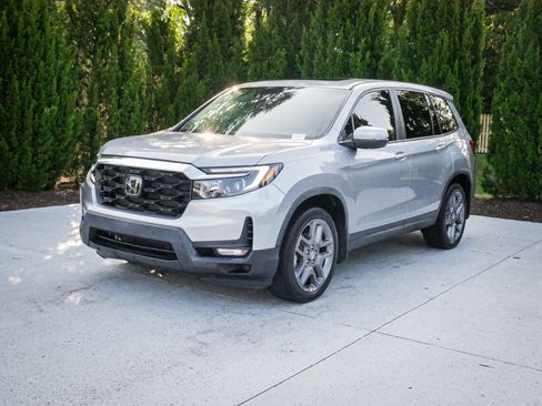 Used 2022 Honda Passport EX-L image 5
