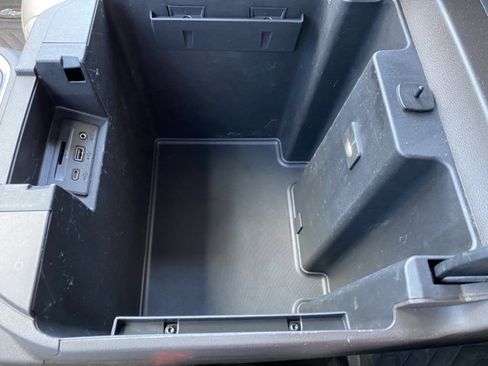 Used 2021 Chevrolet Silverado 1500 LT Trail Boss w/ Convenience Package II image 18