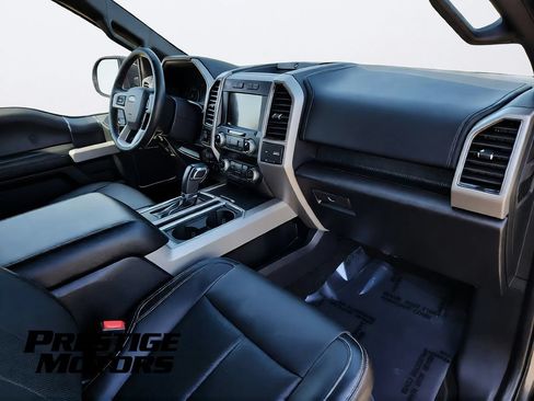 Used 2019 Ford F150 Lariat w/ Equipment Group 502A Luxury AWD/4WD image 28