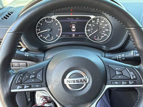 Certified 2020 Nissan Sentra SV FWD image 9