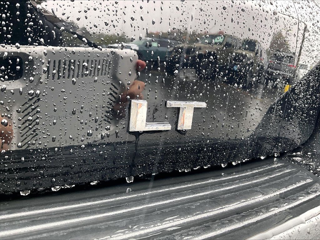 Used 2024 Chevrolet Suburban LT AWD/4WD image 28