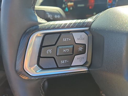 Used 2025 Ford Mustang Convertible RWD image 14