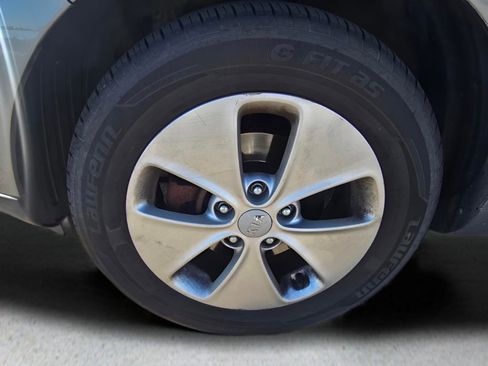 Used 2016 Kia Soul Base w/ Convenience Package image 9