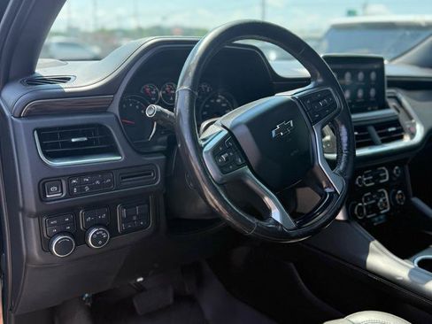 Used 2021 Chevrolet Tahoe Z71 w/ Z71 Signature Package AWD/4WD image 9