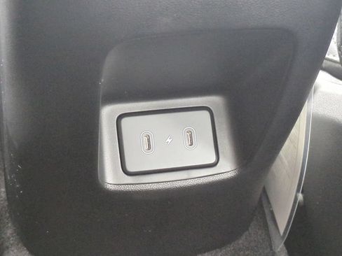 New 2026 Hyundai Elantra Limited FWD image 15