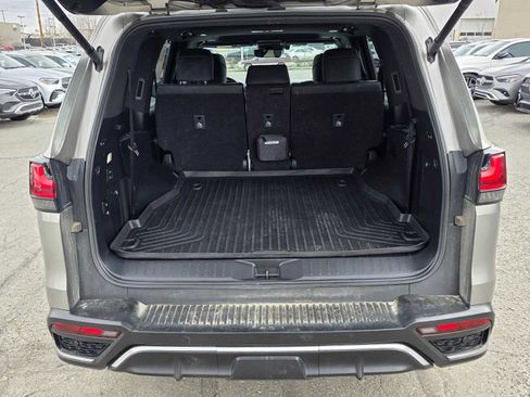 Used 2022 Lexus LX 600 F Sport AWD/4WD image 13