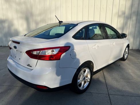 Used 2013 Ford Focus SE FWD image 3
