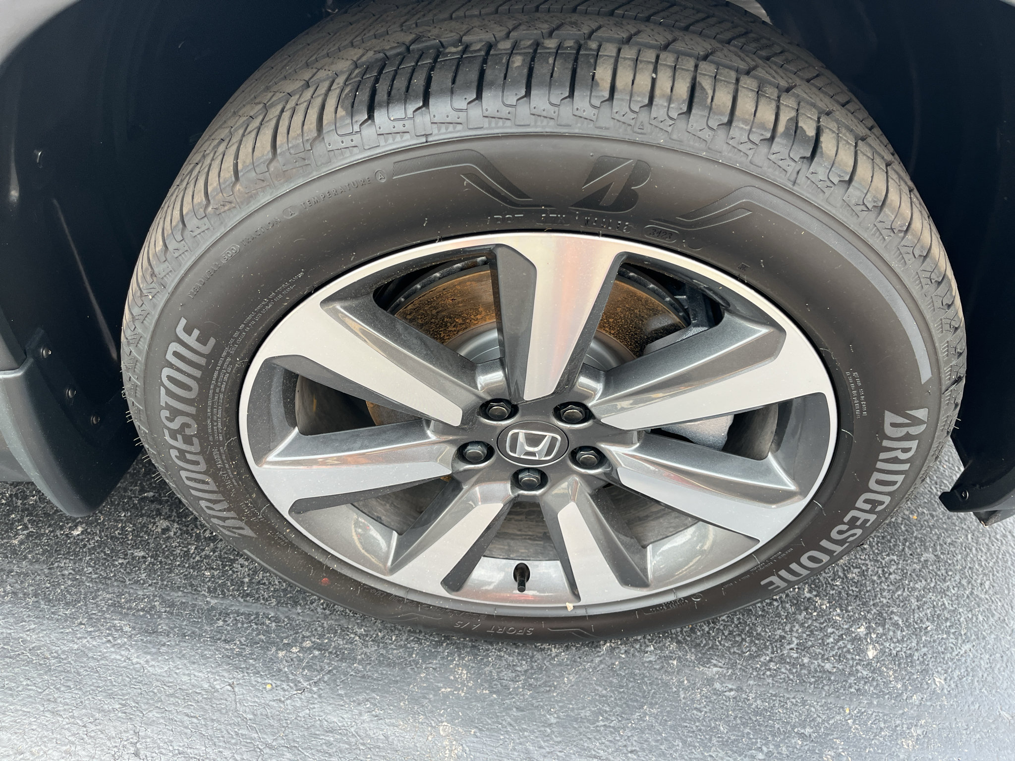 Used 2024 Honda Pilot Elite image 55