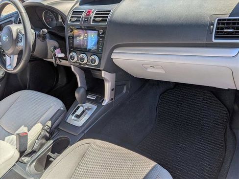 Used 2017 Subaru Forester 2.5i Premium w/ All-Weather Package image 22