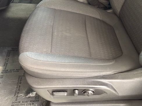 Used 2022 Chevrolet Silverado 1500 LT RWD image 5
