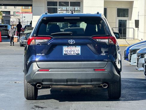 Used 2024 Toyota RAV4 XLE image 4