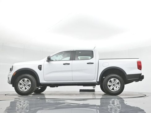 Used 2025 Ford Ranger XL RWD image 46