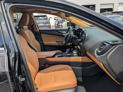 Used 2024 Lexus NX 350 AWD image 11