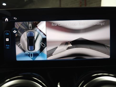 Certified 2026 Mercedes-Benz GLB 250 4MATIC image 17