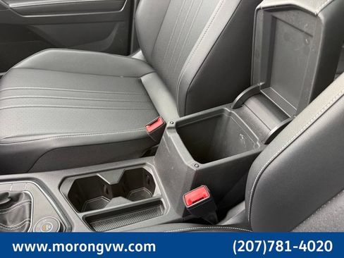 Used 2023 Volkswagen Tiguan SE w/ Panoramic Sunroof Package AWD/4WD image 44