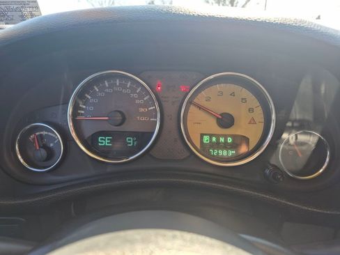 Used 2018 Jeep Wrangler Unlimited Rubicon w/ Cold Weather Group image 25