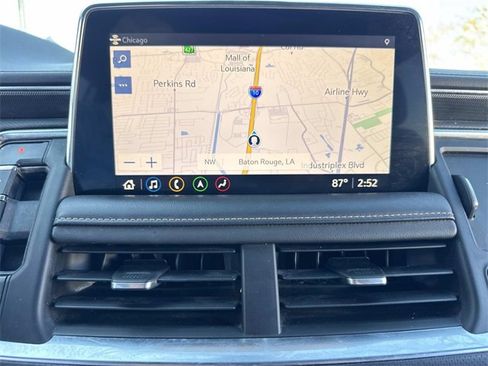 Used 2021 GMC Yukon XL AT4 w/ AT4 Premium Package image 28