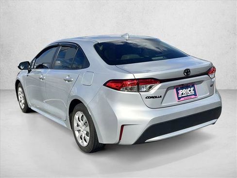 Certified 2022 Toyota Corolla LE image 7